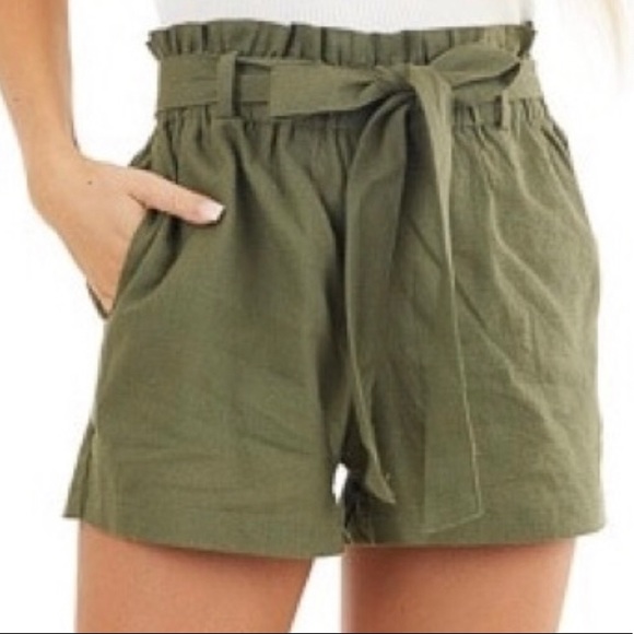 American eagle never worn army green shorts - Picture 1 of 1